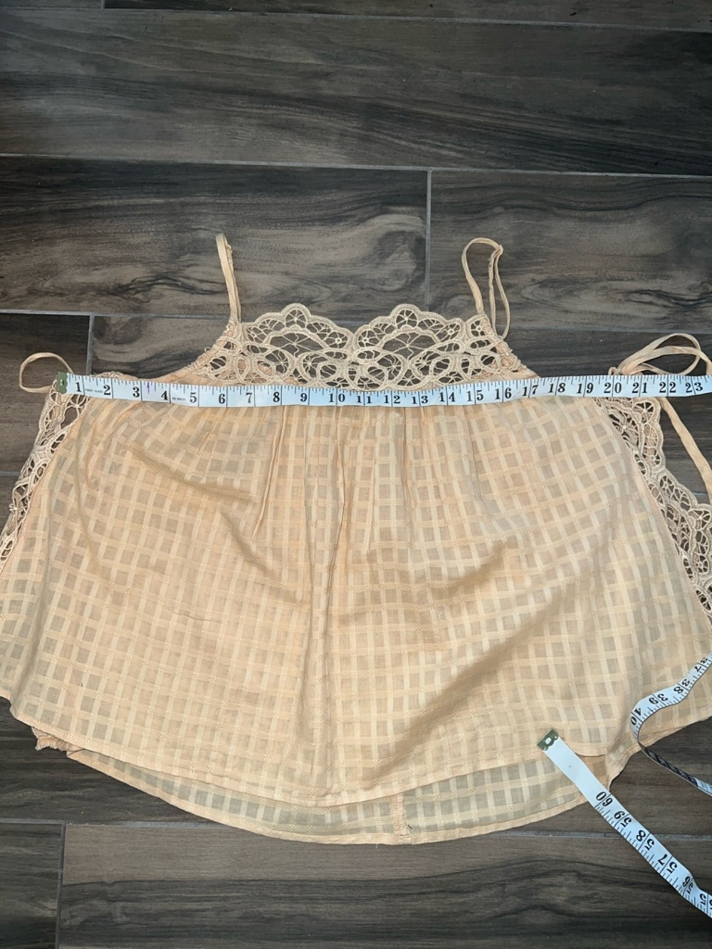 American Eagle Peach Tan Gingham Crochet Lace Side Tie Tank Top Shirt Size S - Picture 8 of 15